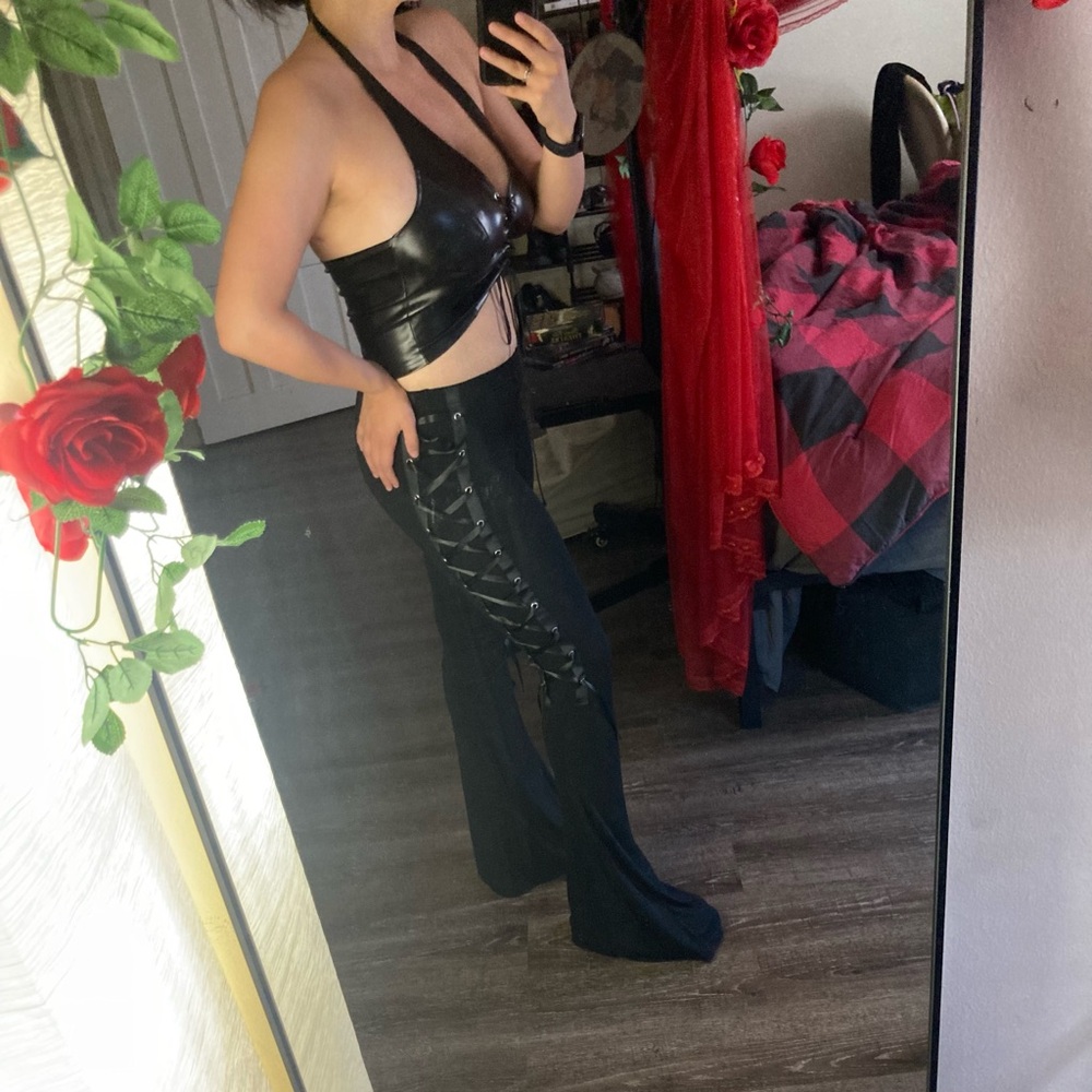 ❌SOLD❌ Corset flared pants - Picture 5 of 5